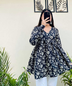 sarswa Women Printed Flared Kurta