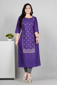 RIAANA Women Embroidered Straight Kurta
