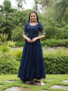 FOXDX Women Self Design Gown Kurta