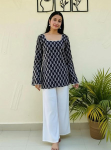 KESARI VASTRA Women Printed Straight Kurta