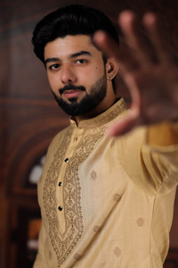 Koshin Men Kurta Pyjama Set