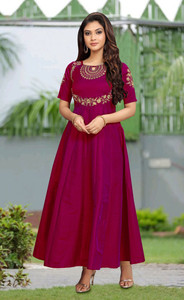 Trendmalls Women Embroidered Anarkali Kurta
