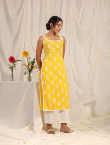 KHUHA Women Printed Straight Kurta