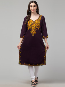 FamBee Women Embroidered Straight Kurta