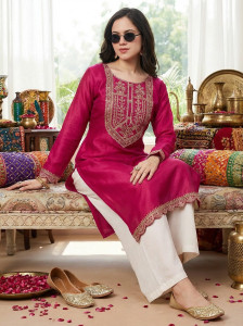 HOUSE OF SETHIA Women Embroidered Straight Kurta