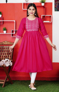 MD Aliya Women Embroidered Anarkali Kurta