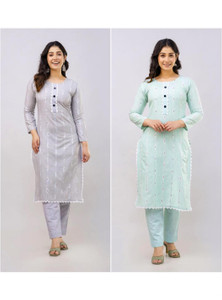 Saroj Fab Women Printed Straight Kurta
