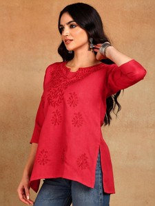 TOP N THREAD Women Chikan Embroidery, Embroidered, Floral Print A-line Kurta