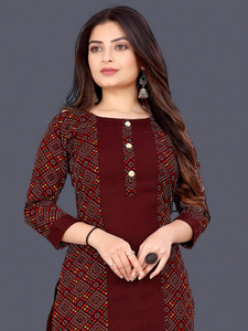Fab Empire Women Embellished Straight Kurta