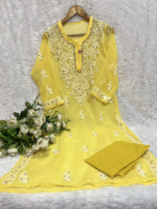 Chikankari Women Chikan Embroidery A-line Kurta
