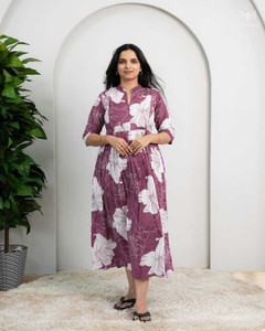 shri radhe krishna Women Printed, Floral Print Anarkali Kurta