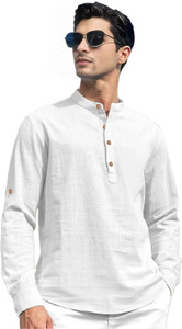 Yugnik Men Solid Straight Kurta