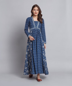 VBUYZ Women Floral Print Anarkali Kurta