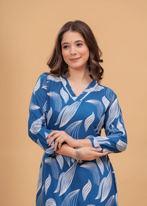Dressar Women A-line Dark Blue Below Knee Dress