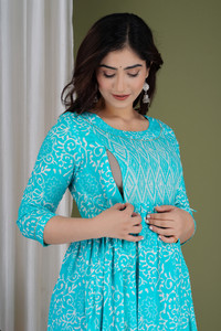 NAHIKO Women Printed Anarkali Kurta