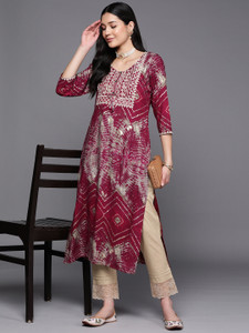 Percy Women Printed, Embroidered Straight Kurta