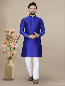 VALAKI Men Self Design Straight Kurta