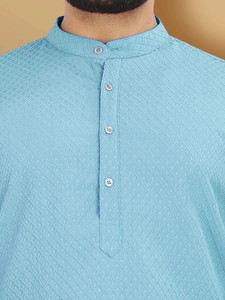 VTEXX Men Self Design Straight Kurta