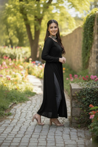 RKC STUDIO Women Self Design Straight Kurta