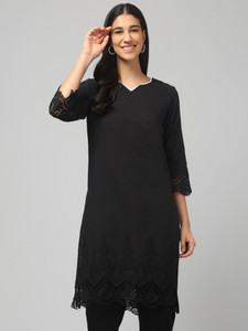 FamBee Women Solid Straight Kurta