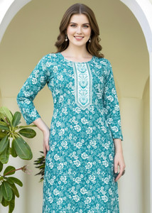 AuzaSho Collection Women Floral Print Straight Kurta