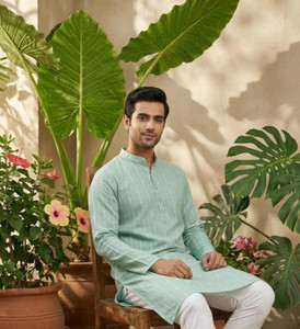 NkLoomVeda Men Printed Straight Kurta