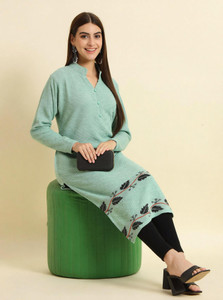 DUCOHIVE Women Self Design Straight Kurta