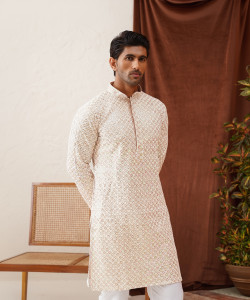 Jompers Men Embroidered Straight Kurta