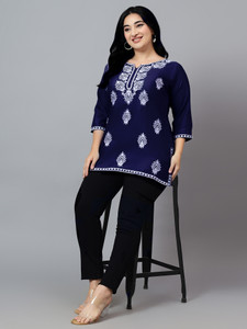 LAXMIPRIYA DESIGN Women Chikan Embroidery Straight Kurta