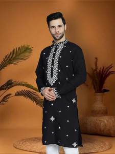 Jompers Men Embroidered Straight Kurta