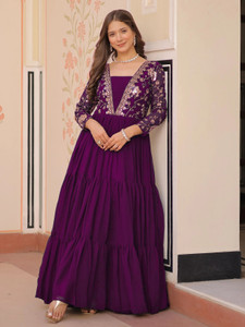 FOXDX Women Embroidered Anarkali Kurta