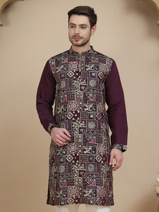 Jompers Men Embroidered Straight Kurta