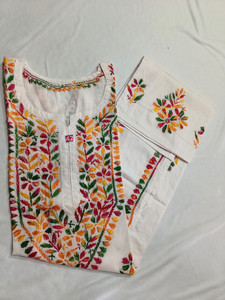 Adab chikan handicraft Women Chikan Embroidery Straight Kurta