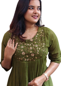 Wealthy Women Women Embroidered, Solid Anarkali Kurta