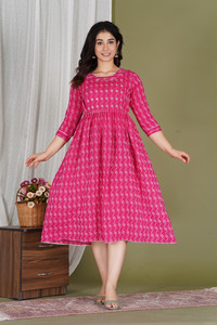 77Taj7 Women Printed Anarkali Kurta