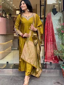 SAPTAPADI DESIGNER Embroidered Kurta, Trouser/Pant & Dupatta Set