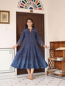 Yash Gallery Women Printed Anarkali Kurta