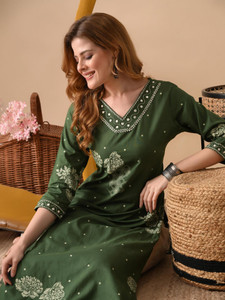 PHYSIL Women Embroidered Floral Print Straight Kurta - Image 6