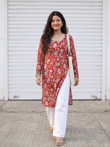 CLANGER Women Floral Print Straight Kurta