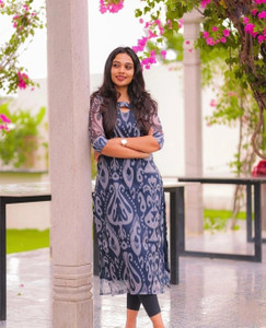 SavdhaniFashion Women Floral Print Straight Kurta
