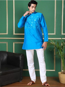 Tattva Men Embroidered Asymmetric Kurta