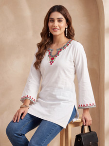 WULAMIA Women Embroidered Straight Kurta White - Image 5