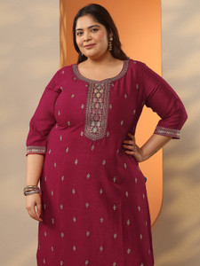 EXTRA LOVE BY LIBAS Women Embroidered Straight Kurta