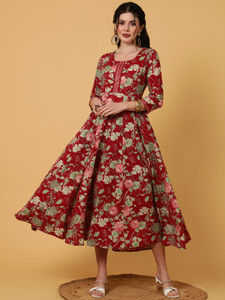 Sa Rasa Women Floral Print Flared Kurta