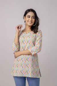 Dangra Women Floral Print Straight Kurta