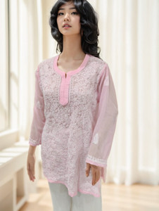 St Khalil Chikankari Women Chikan Embroidery Straight Kurta