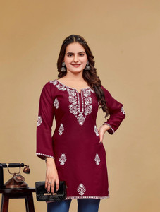 Kalavrund Creation Women Chikan Embroidery Straight Kurta