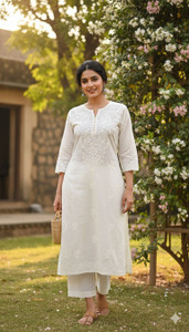 Lucknowi Chikankari Women Chikan Embroidery Straight Kurta