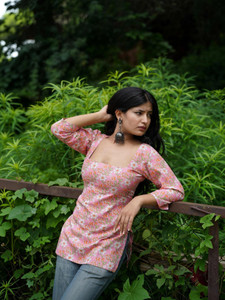 RAJAM Women Printed Straight Kurta