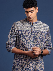 Taavi Men Embroidered Straight Kurta